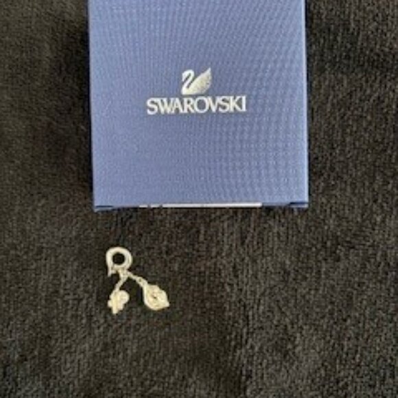 Swarovski XOXO Lip Charm - Picture 2 of 5